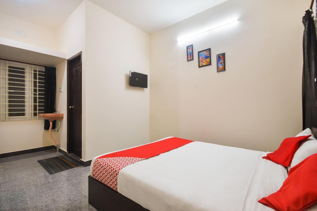 โอโย 70250 รอยัล เรซิเดนซี Hotel Namakkal ภายนอก รูปภาพ