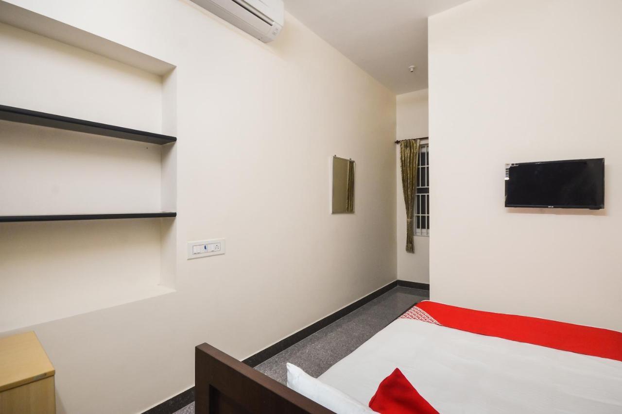 โอโย 70250 รอยัล เรซิเดนซี Hotel Namakkal ภายนอก รูปภาพ