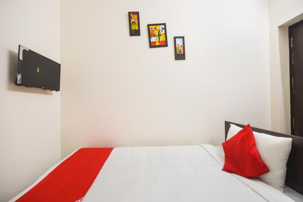 โอโย 70250 รอยัล เรซิเดนซี Hotel Namakkal ภายนอก รูปภาพ